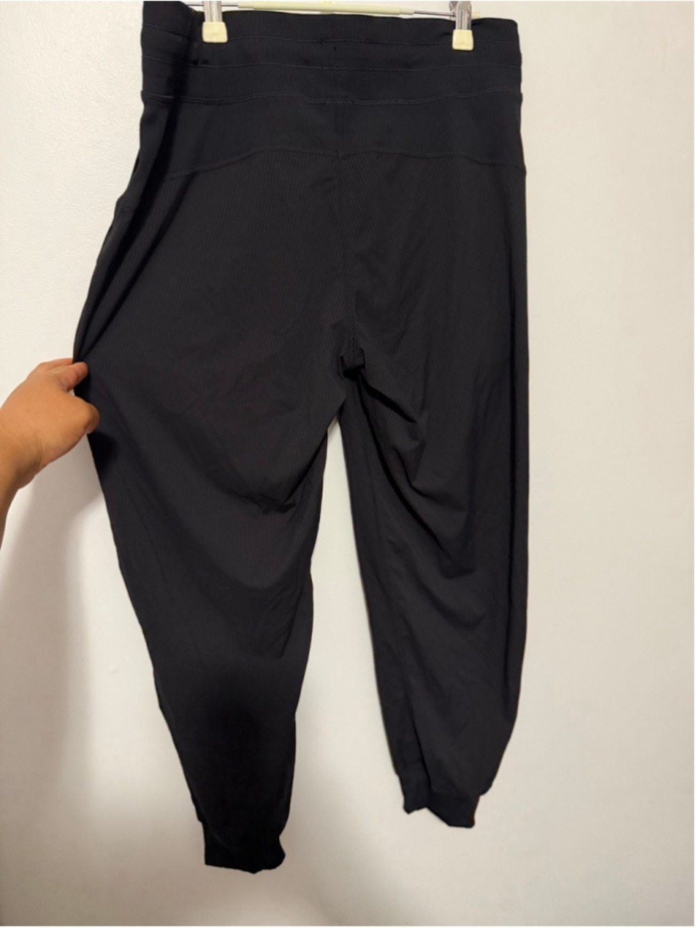 Lululemon Dance Studio Jogger Pants Black Women’s Size 10 Lightweight Excellent - Picture 3 of 9